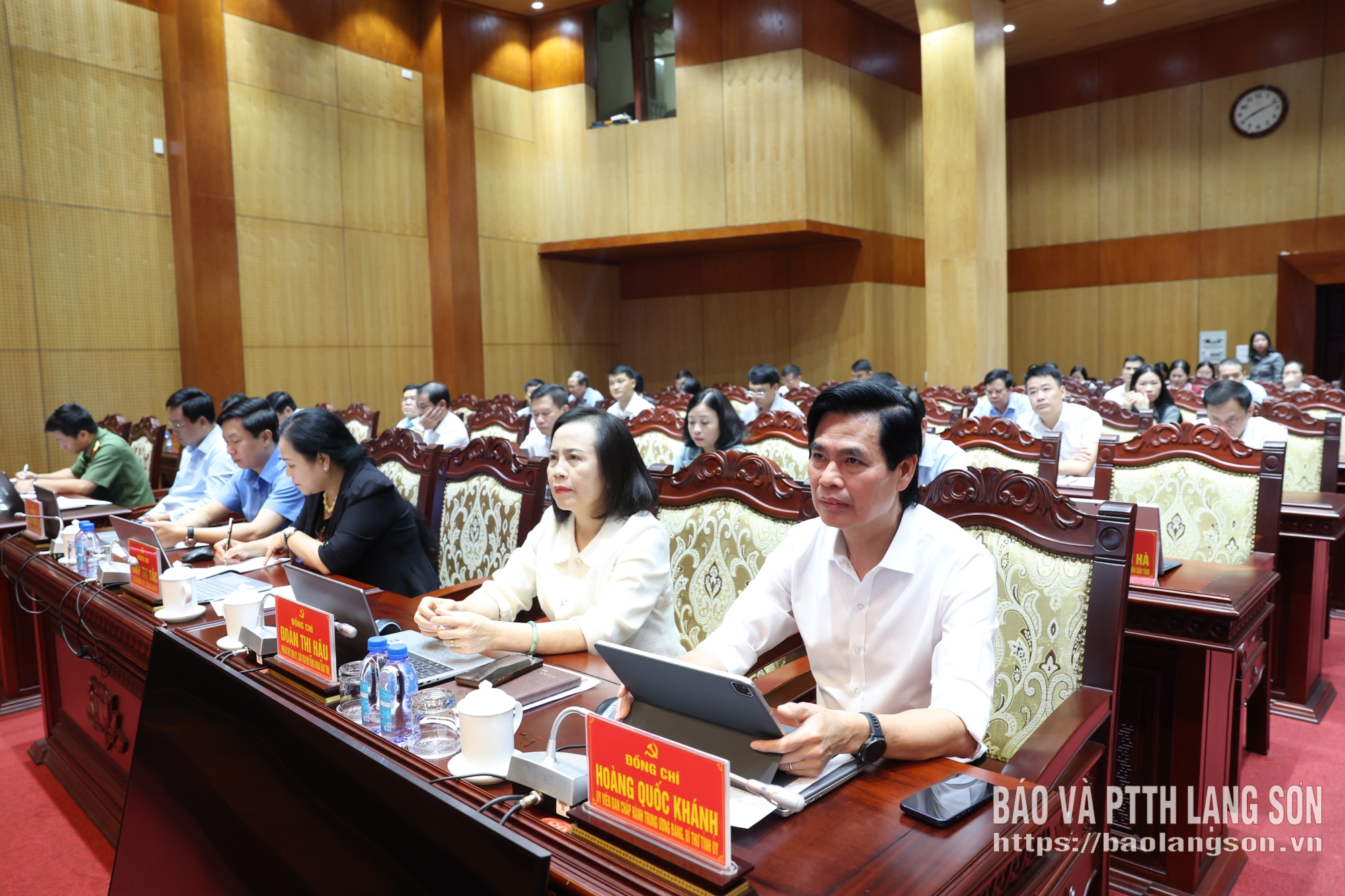 Các đồng chí lãnh đạo tỉnh