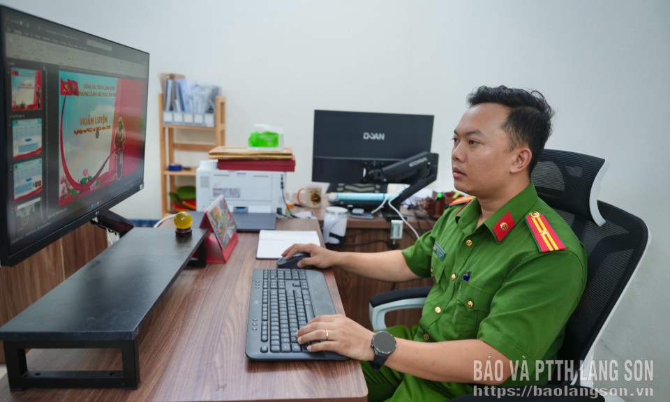 Người c&aacute;n bộ ti&ecirc;u biểu